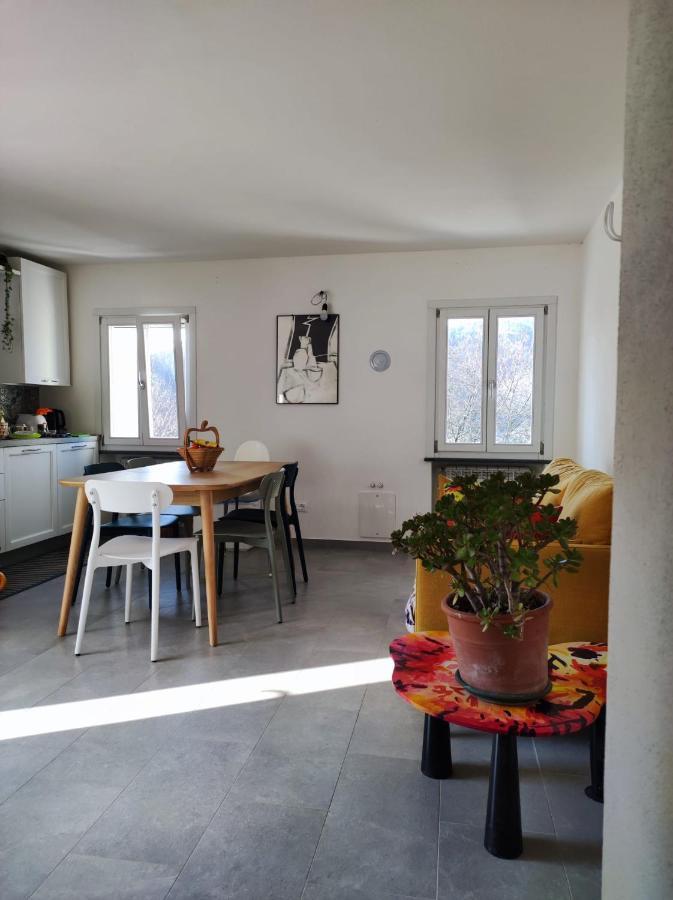 הוילה ורנאצה Casa Dei Giuggioli מראה חיצוני תמונה