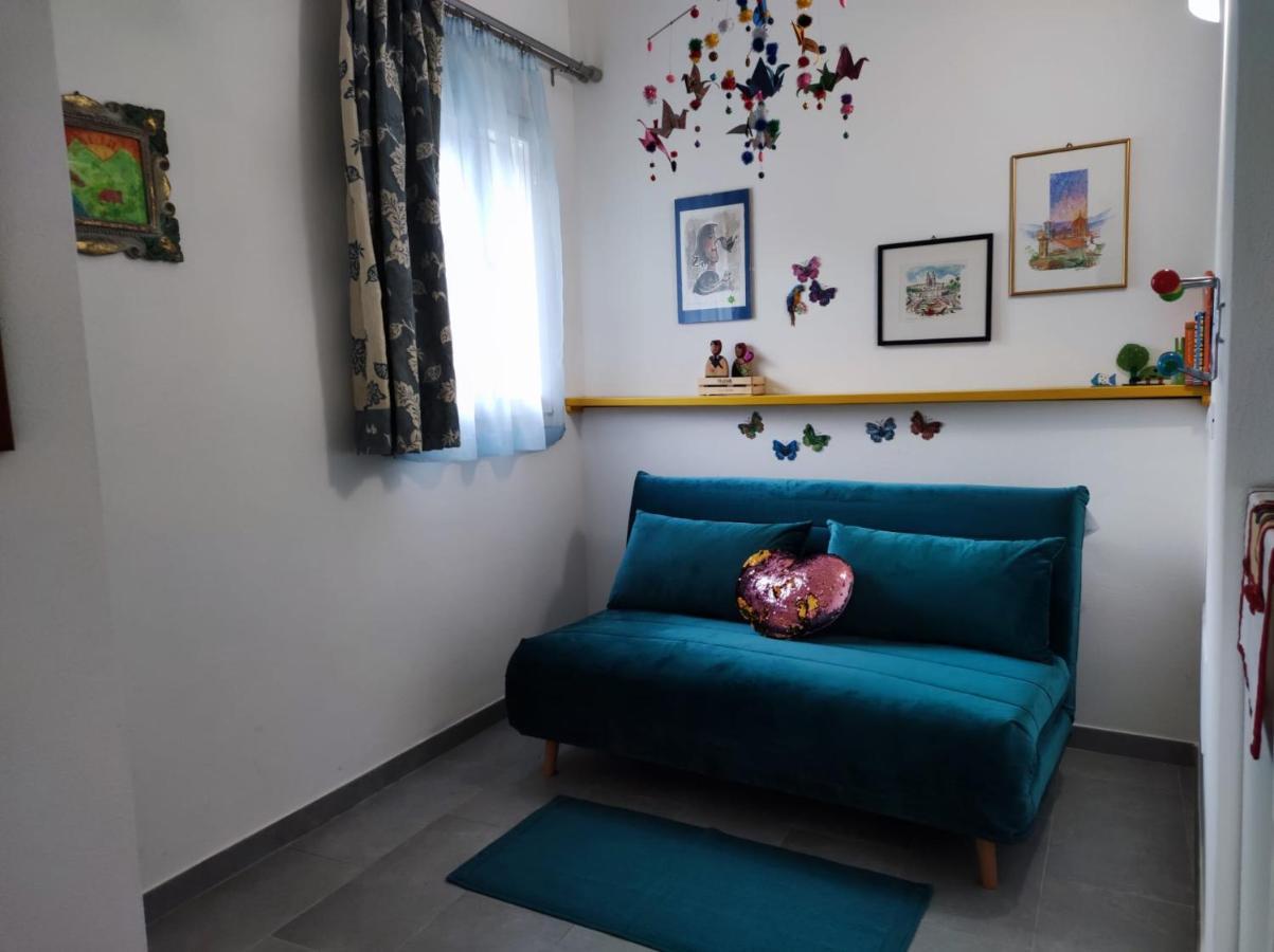 הוילה ורנאצה Casa Dei Giuggioli מראה חיצוני תמונה