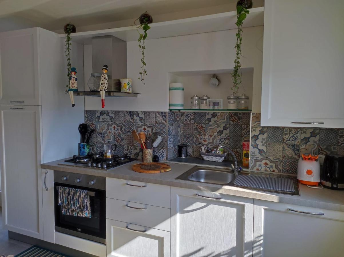 הוילה ורנאצה Casa Dei Giuggioli מראה חיצוני תמונה